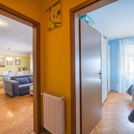 Apartman Silvija Ösek Dış mekan fotoğraf