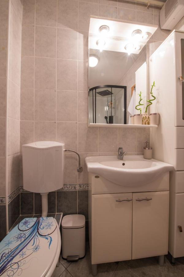 Apartman Silvija Ösek Dış mekan fotoğraf