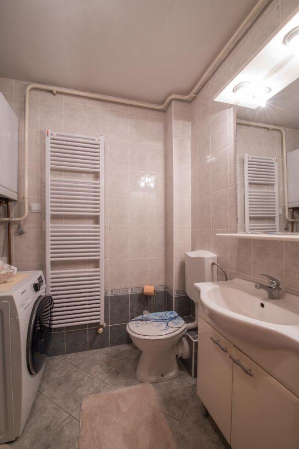 Apartman Silvija Ösek Dış mekan fotoğraf